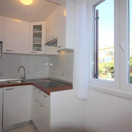 Appartamento In Porec/istrien 10624 Porec