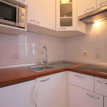 In Porec/istrien 10624 Apartmán
